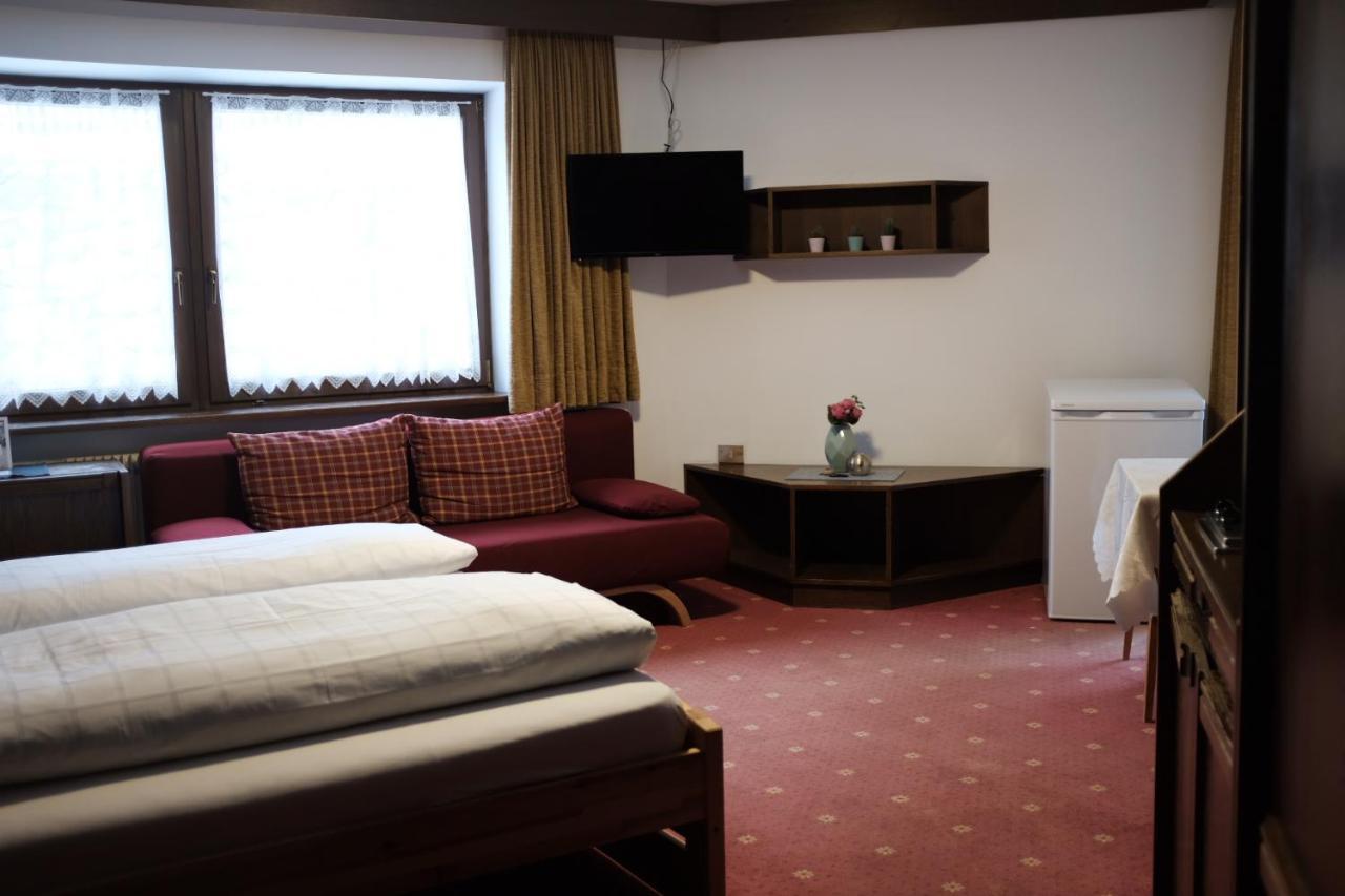 Garni Trojer Hotel Campo Tures Ngoại thất bức ảnh